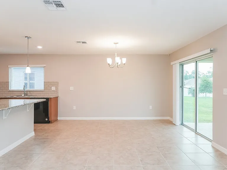 7601 Muscovy Dr — Photo 5