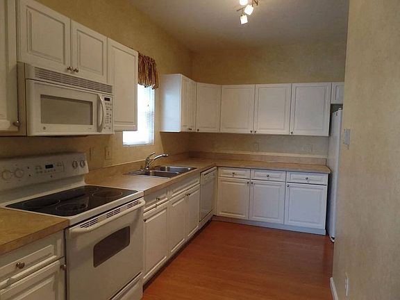 3rd image of 3807 Alkire Rd #5388120