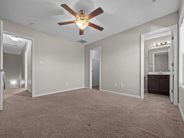 102 W Murrow Ln — Photo 23