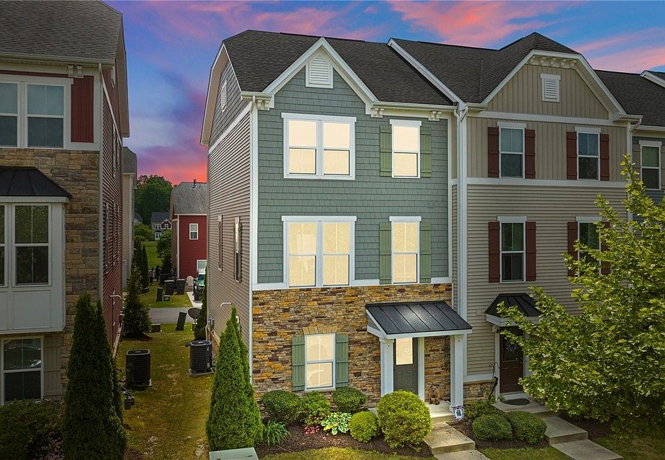 1st image of 4014 Luminary Dr