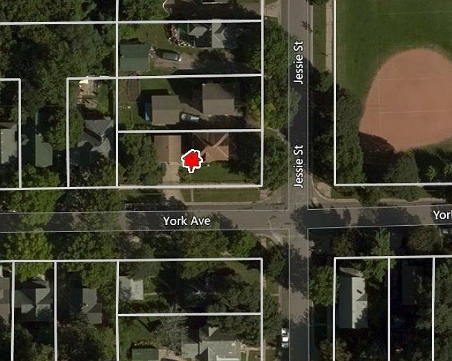1st image of 903 Jessie St
