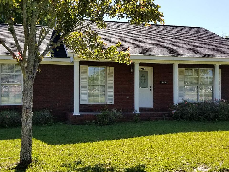 2nd image of 2023 Brackin Dr