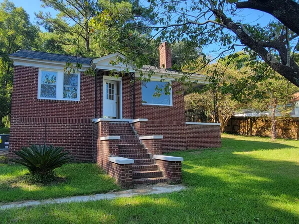 1403 Winyah Dr, Columbia, SC 29203