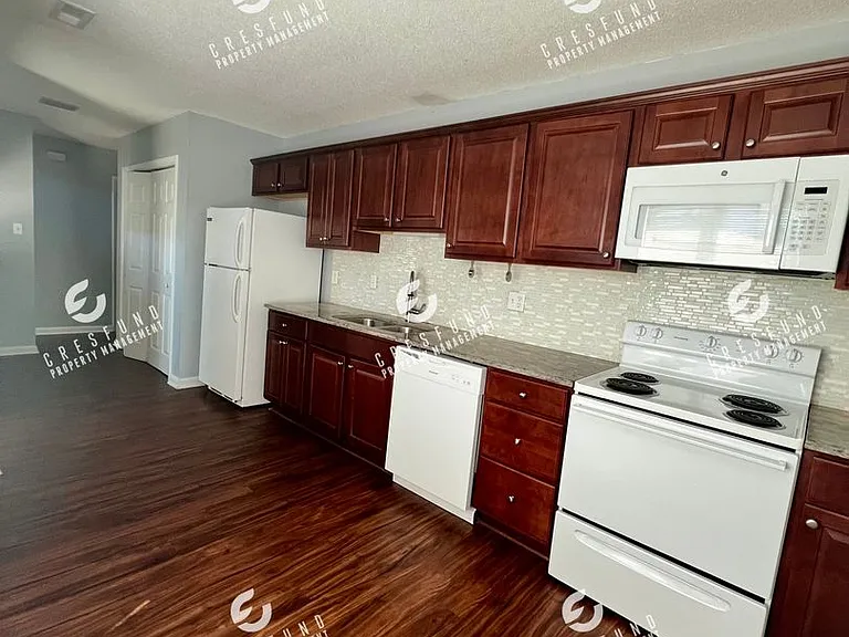 2013 Brucemount Pl — Photo 7