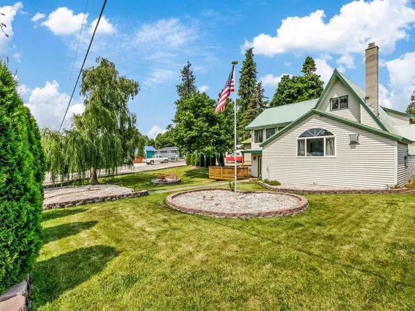 40540 Lakeside Rd, Loon Lake, WA 99148