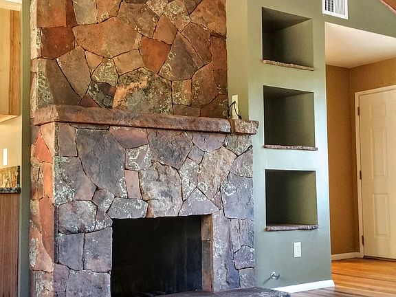 Living Fireplace