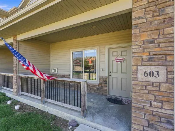 603 Croell Ave, Tiffin, IA 52340