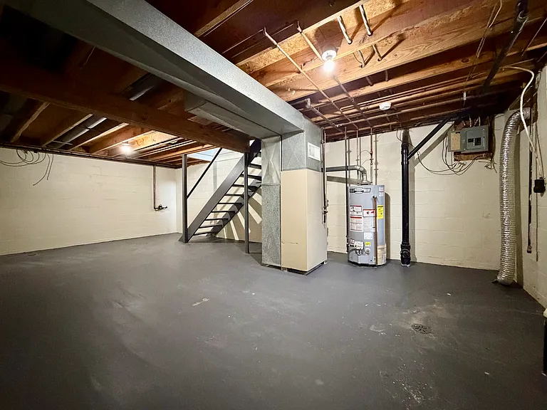 320 Harding Ave NW #324 — Photo 14