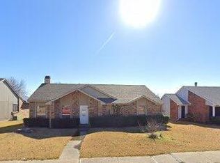 1826 Uvalde St, Mesquite, TX 75150