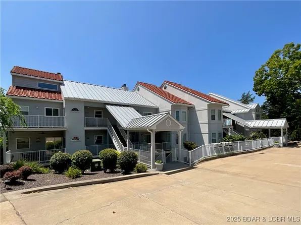 757 Malibu Rd #101-B, Osage Beach, MO 65065