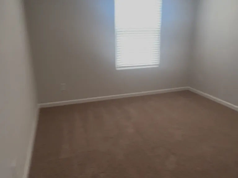 2142 Willow Glen Dr — Photo 24