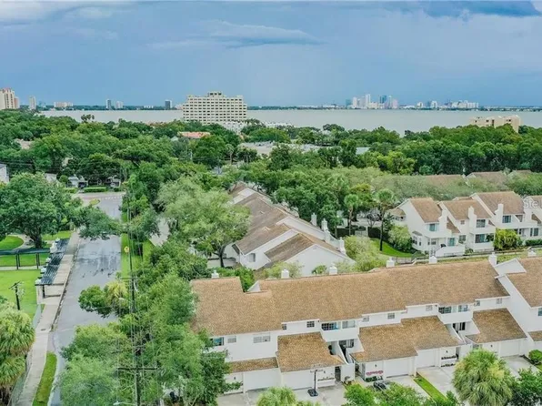 5222 S Russell St APT 22, Tampa, FL 33611