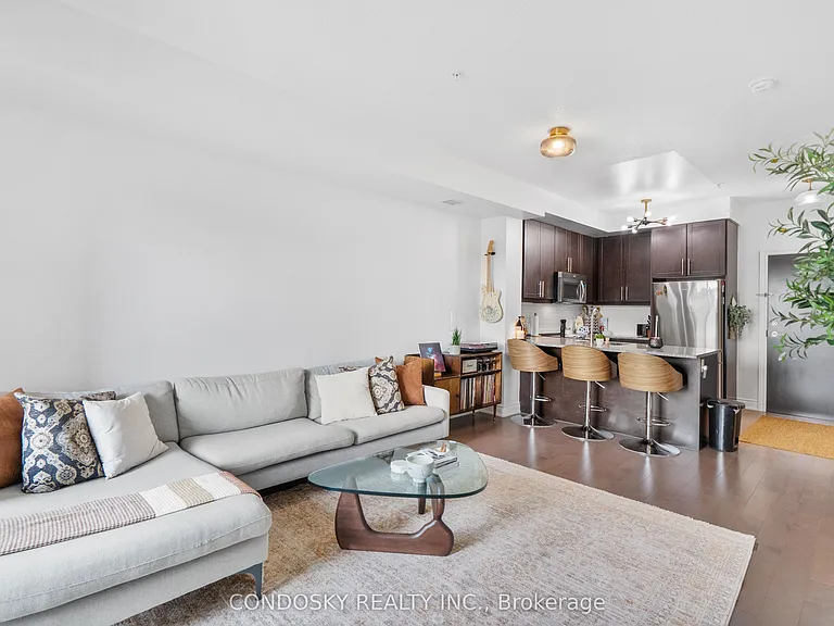 3170 Erin Mills Pkwy #311 — Photo 10