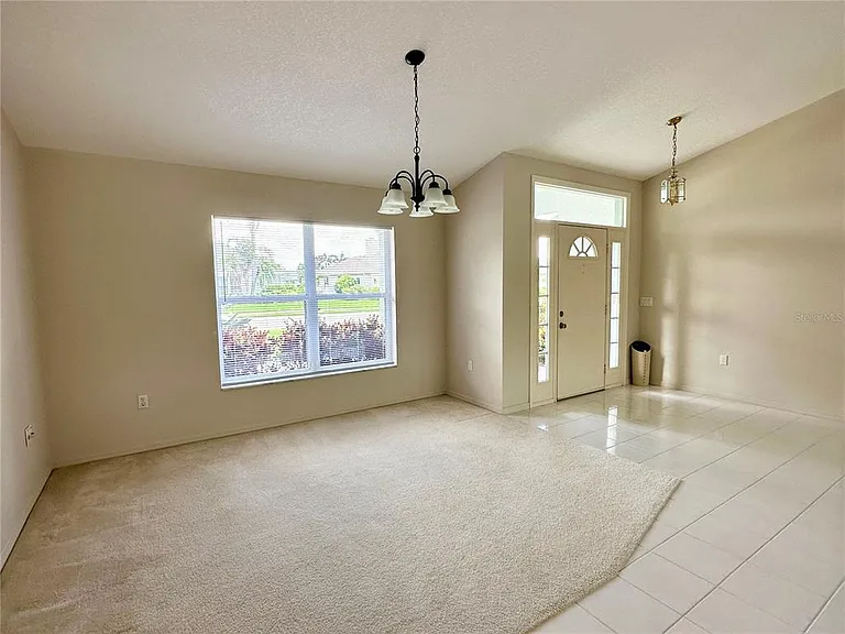 5024 Southern Pine Cir — Photo 12