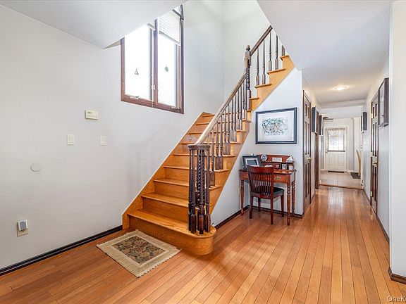 3rd image of 2522 5th Street