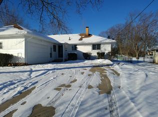 7580 Hoertz Rd, Parma, OH 44134