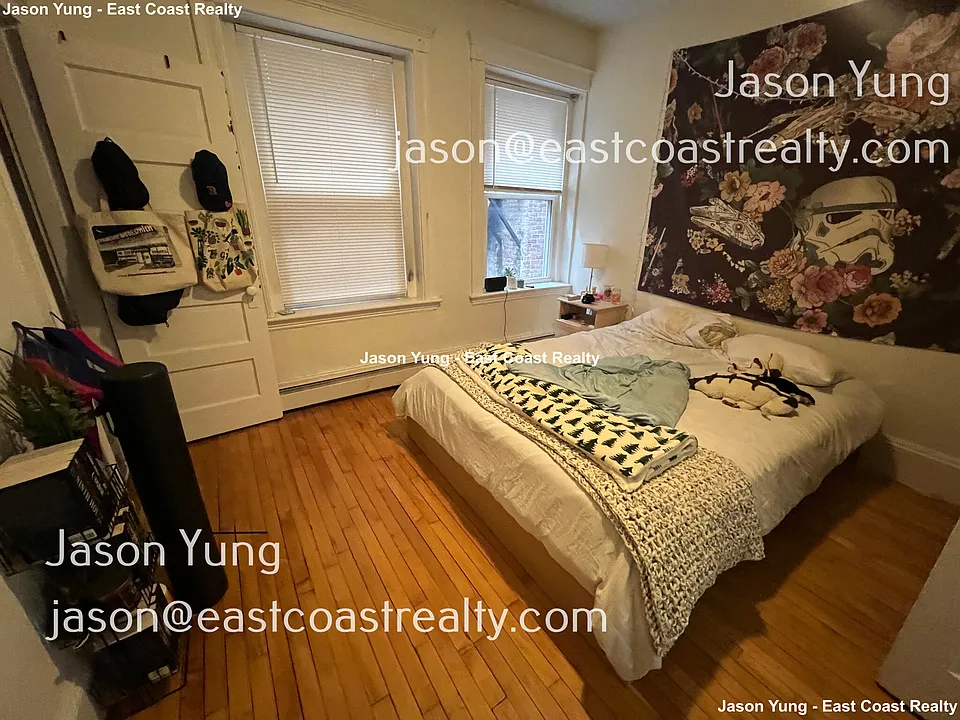 1322 Commonwealth Ave #8