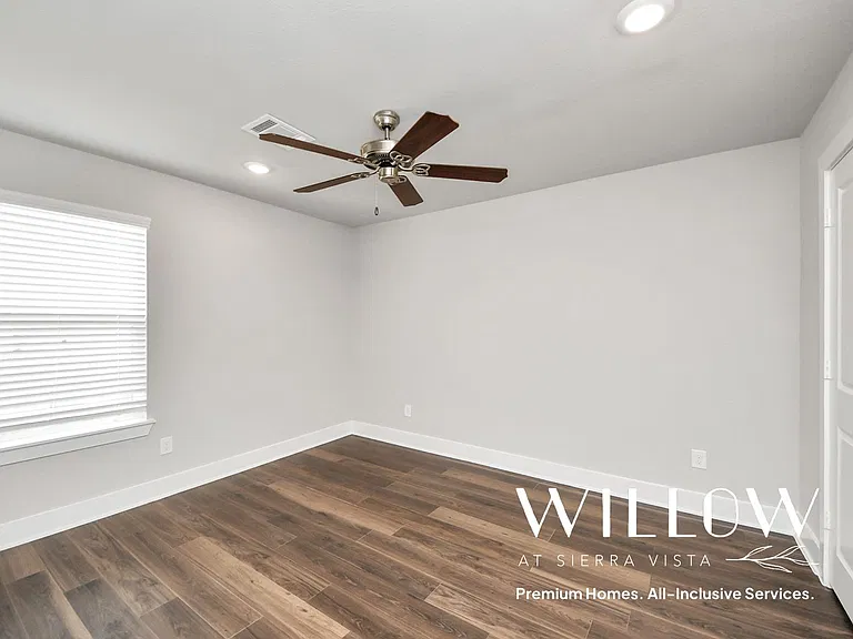 10518 Moon Valley Ln — Photo 19