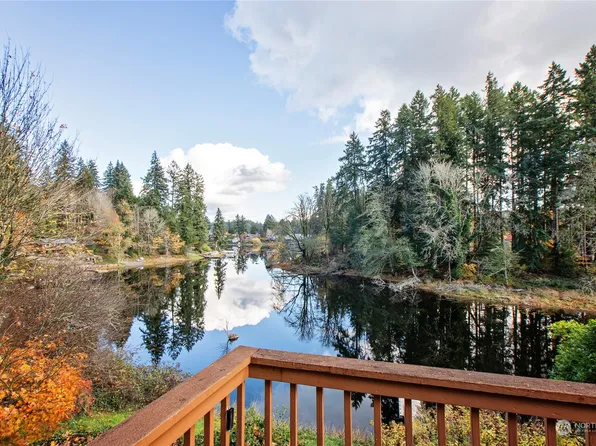 4944 Raccoon Valley Road SE, Olympia, WA 98513