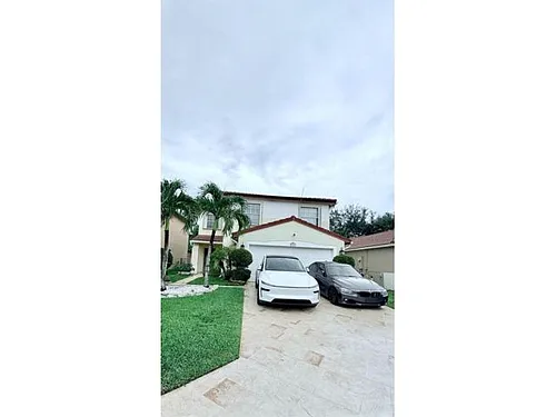 5301 Canoe Bend Dr Photo 1