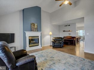 3430 Gleneagles Dr, Chambersburg, PA
