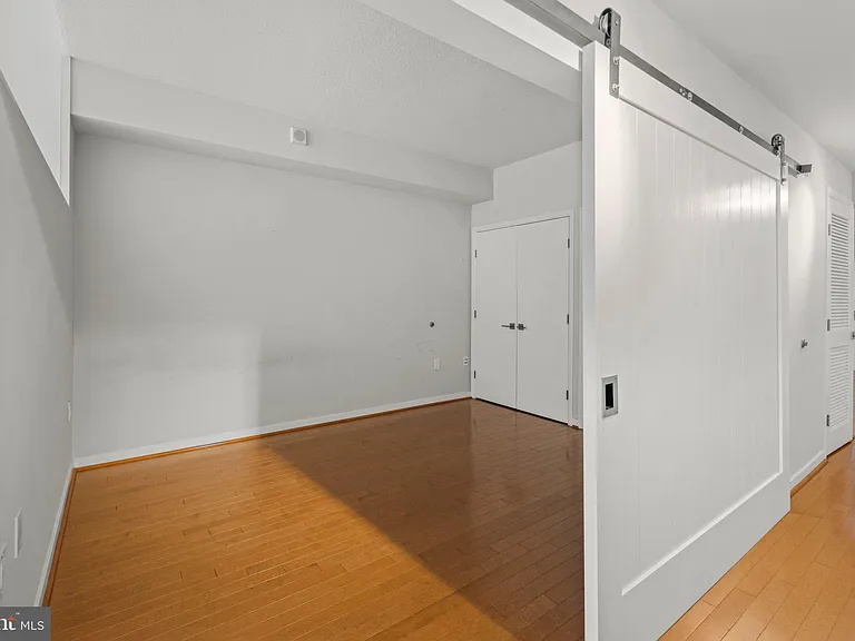 437 New York Ave NW #220 — Photo 12
