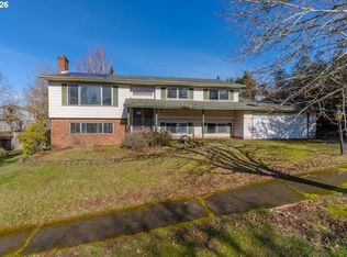 1645 SW 27th St, Gresham, OR 97080