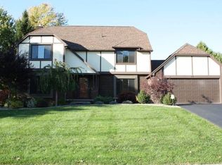 19 Sannita Dr, Rochester, NY 14626