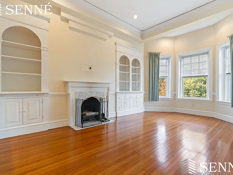 216-218 Commonwealth Ave #4 — Photo 18