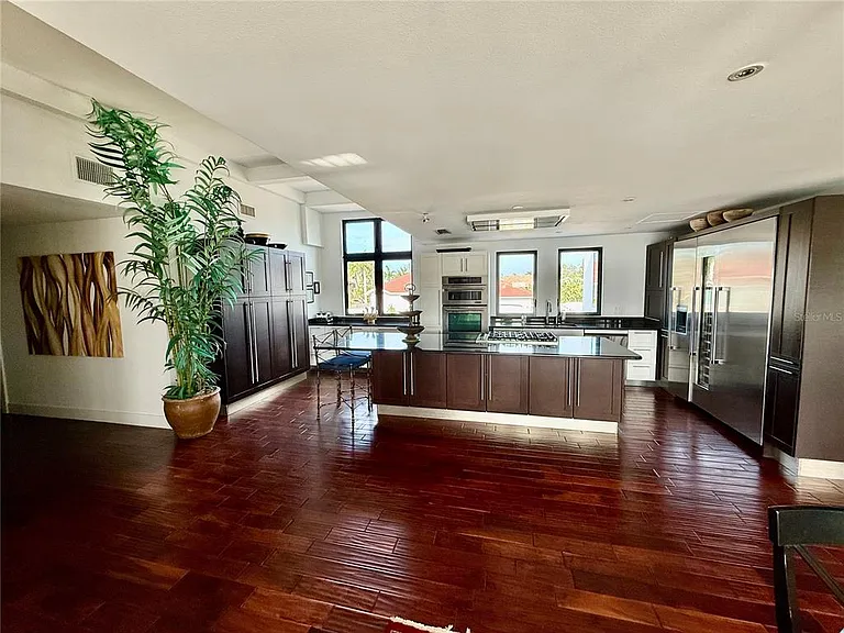 1257 Tree Bay Ln — Photo 15