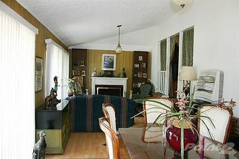 DINING ROOM LIVING ROOM