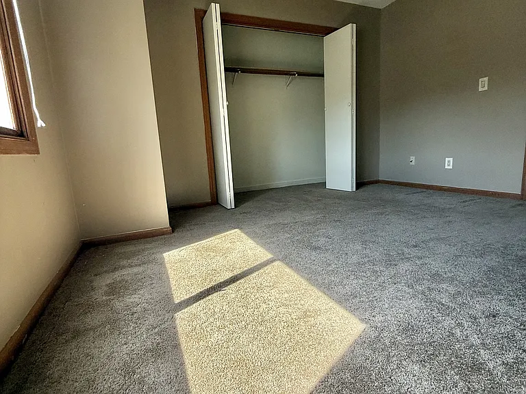 410 Emmett St #21 — Photo 9