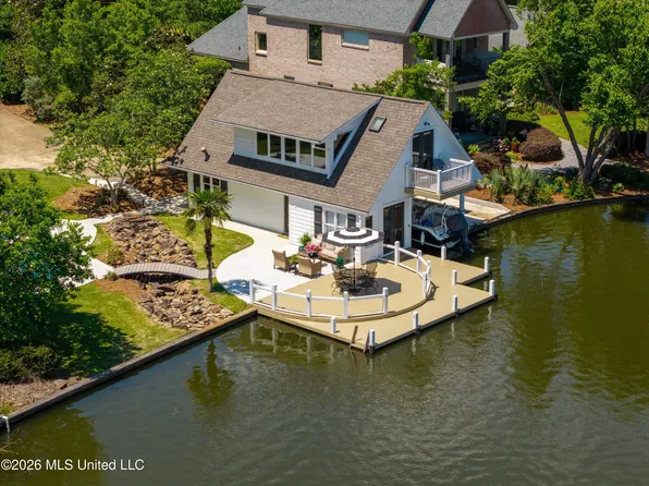166 Bridge Water Dr, Madison, MS 39110