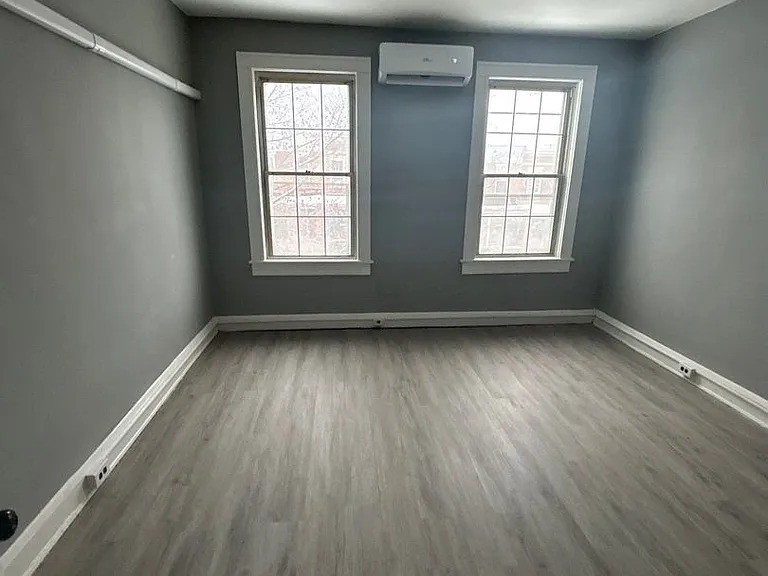618 N Bouldin St #1 — Photo 10