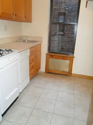 Rented by CitySites Real Estate Group | media 27