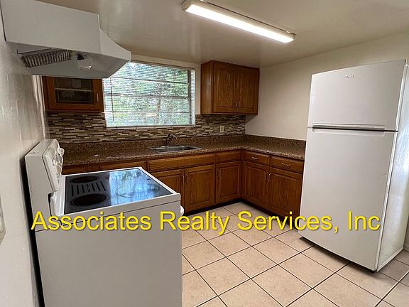 3rd image of 2941 NW 6th St #A