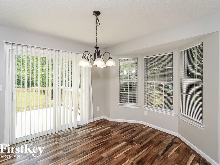45 Collins Ln — Photo 6