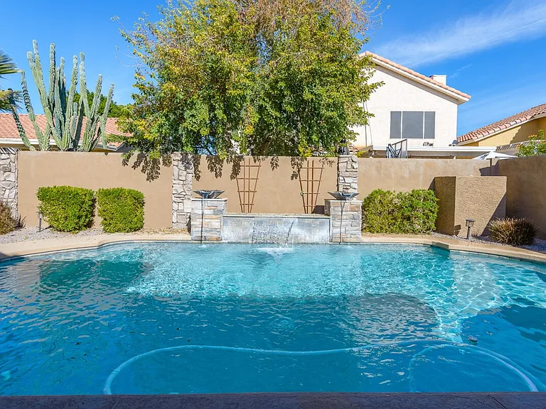 650 W Palo Verde St #ID1540147P — Photo 29