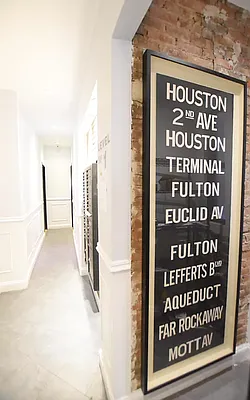 Rented by REAL New York | media 21