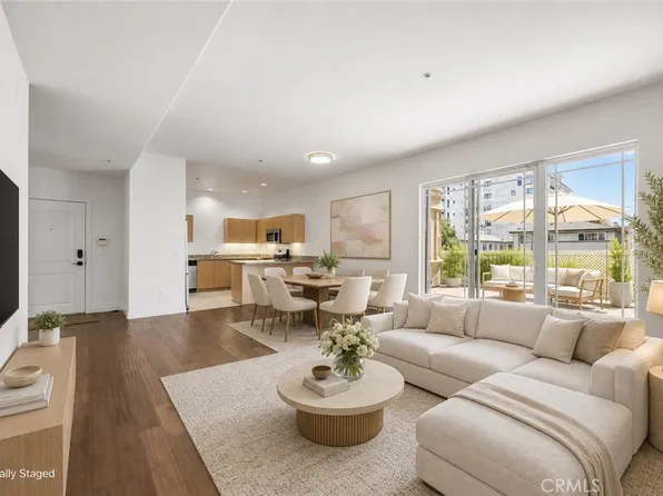 917 S New Hampshire Ave Unit 215, Los Angeles, CA 90006