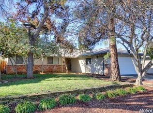 1413 Buckeye Ln, Davis, CA 95618