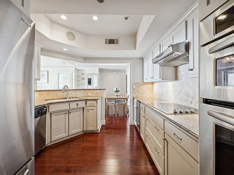 5909 Luther Ln #2105 — Photo 11