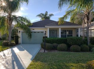 25047 Cranes Roost Cir, Leesburg, FL 34748
