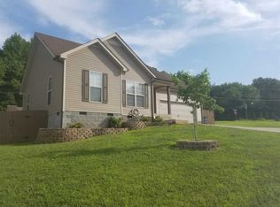 1299 Whitt Ln, Clarksville, TN 37042