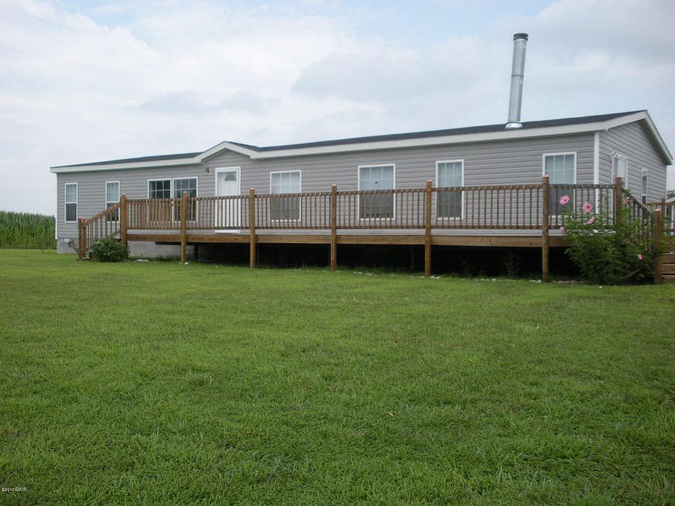 1st image of 393 Blue Heron Ln