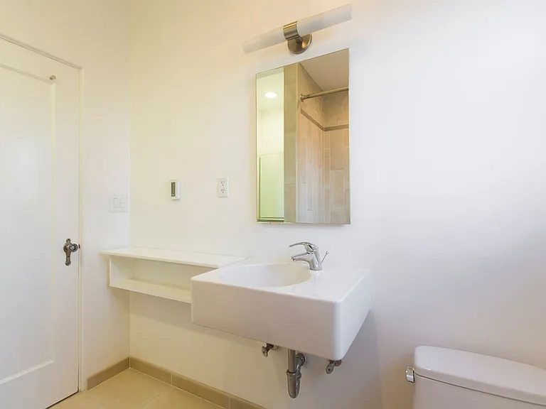 67 Glen Ave #307 — Photo 32