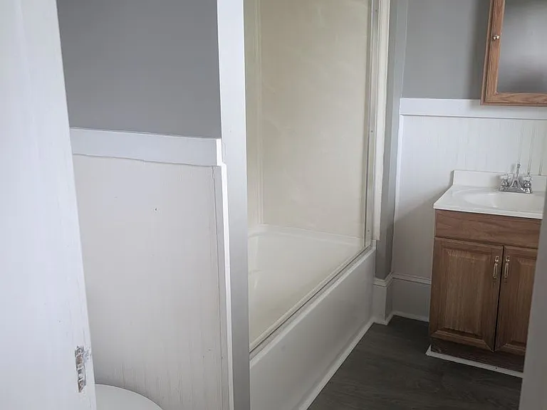 207 W Main St — Photo 9
