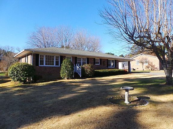 2nd image of 114 Fairfield Dr