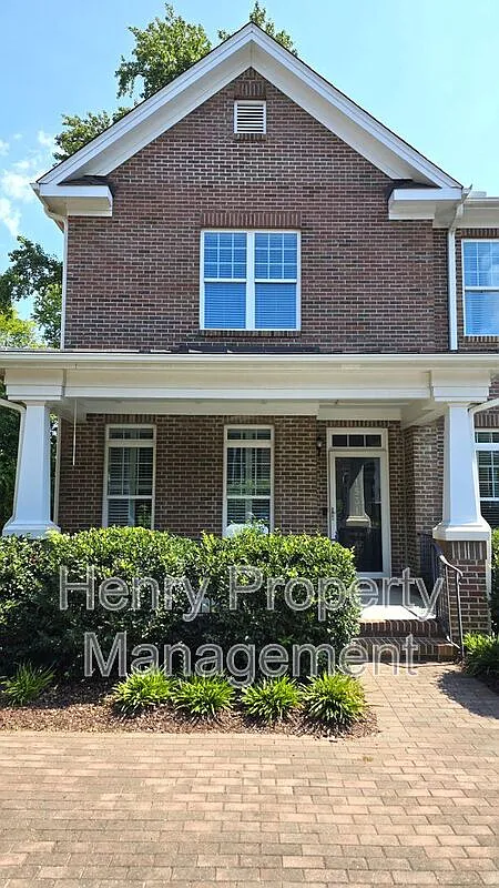 2 bed, 2.5 bath, 1450 sqft, $2,395 — Photo 2