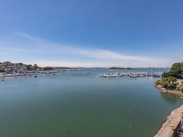 229 Washington Ave APT 1, Winthrop, MA 02152